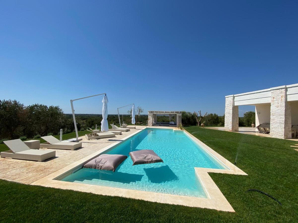 Tenuta Lamia Degli Ulivi - Ostuni Puglia - Ancient Lamia And Modern Villa Kültér fotó